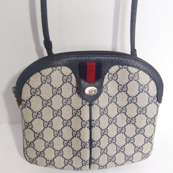 Gucci Handbags - Vintage Gucci monogram crossbody handbag